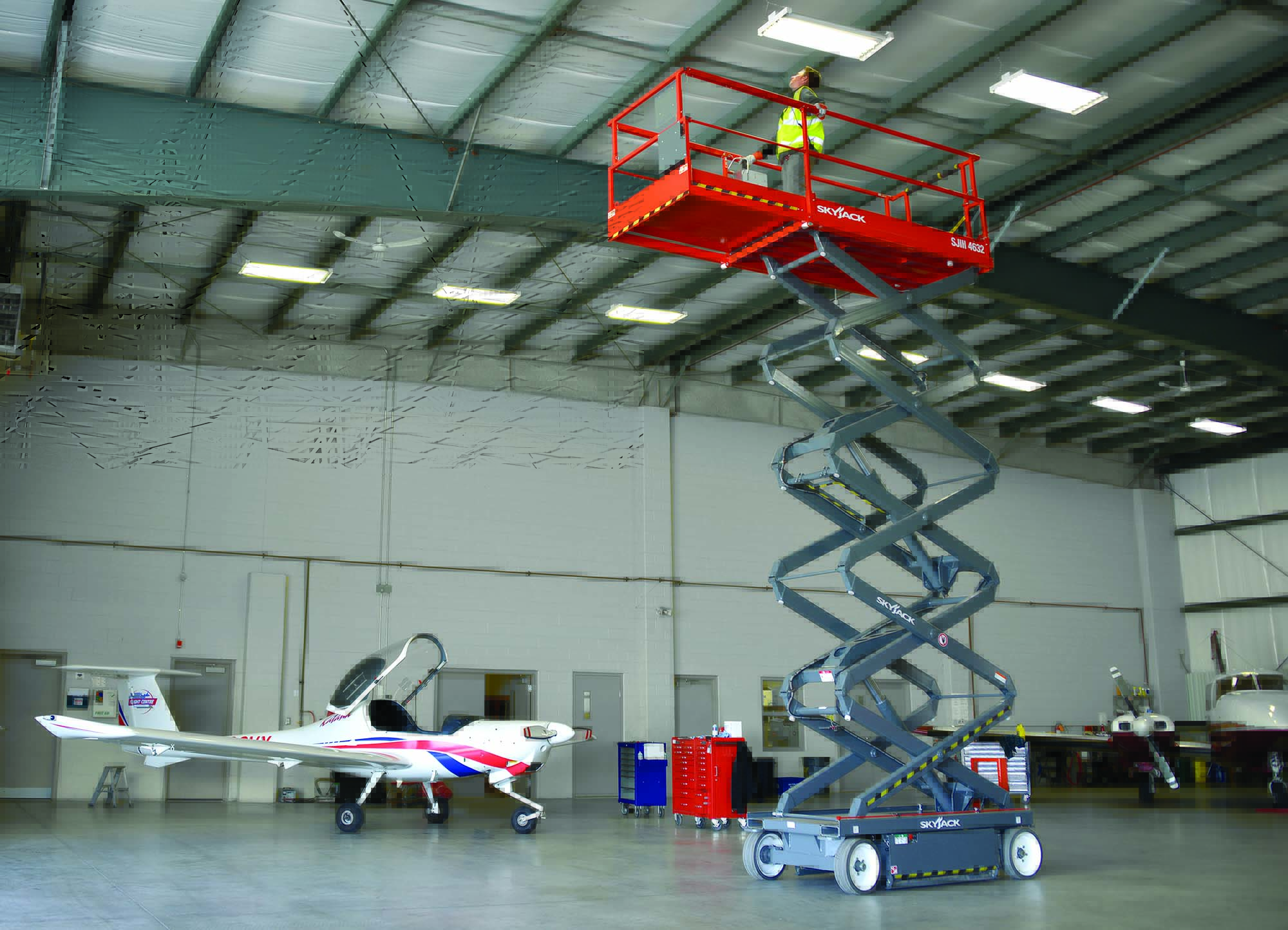 12m Electric Scissor Lift for Hire - City Hire